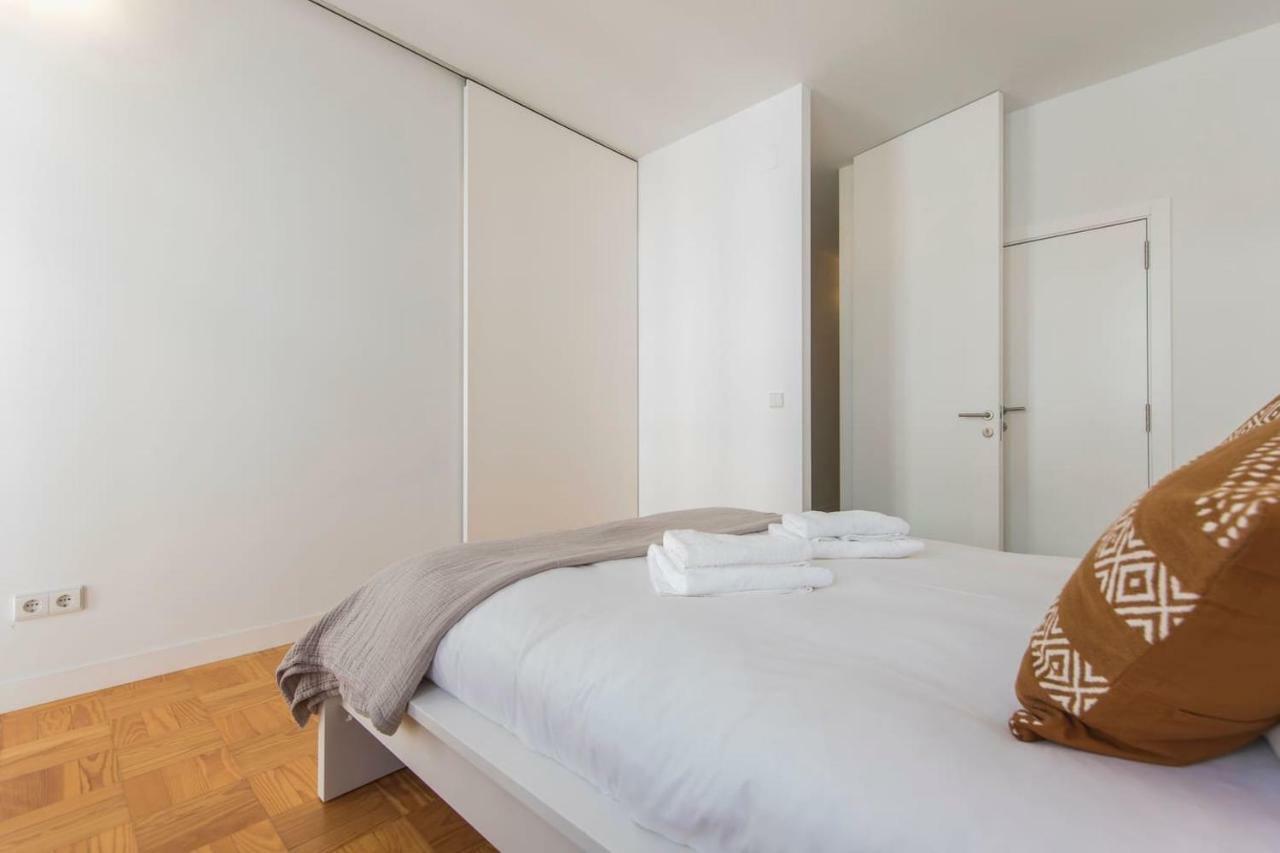 LovelyStay - Wide & Bright 4 Families Lissabon Exterior foto