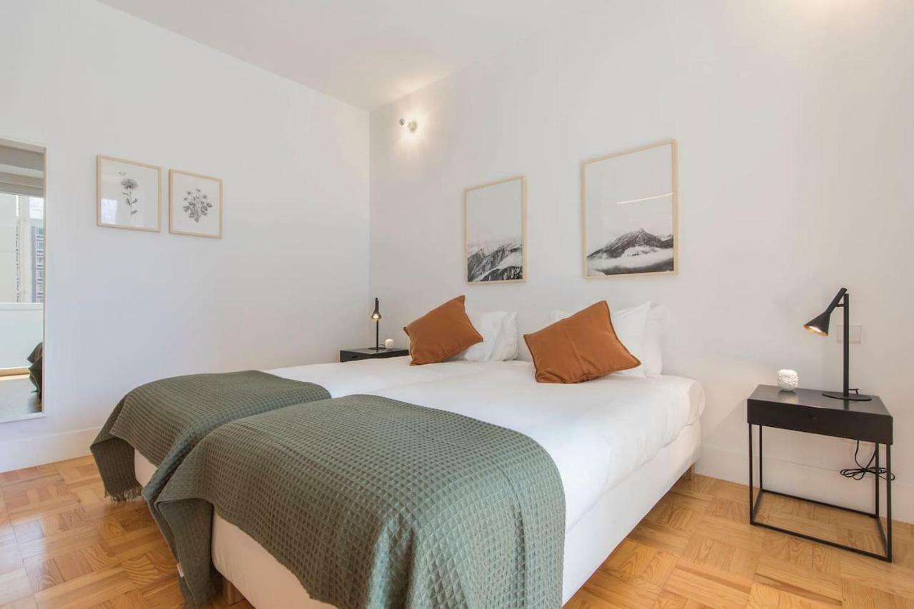 LovelyStay - Wide & Bright 4 Families Lissabon Exterior foto